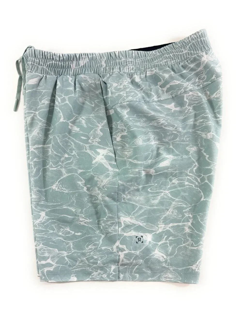 Lululemon Cross Channel Swim Shorts 7” Size L Active Hybrid Performance Stretch